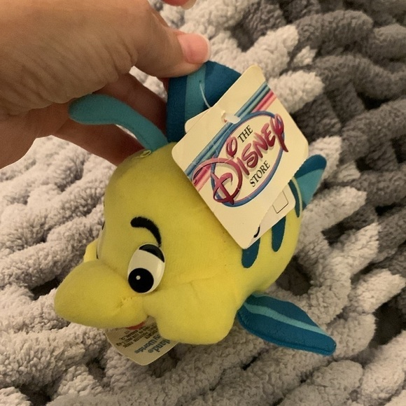 VINTAGE The little mermaid flounder stuffed exclusively for Disney theme parks - Picture 13 of 13